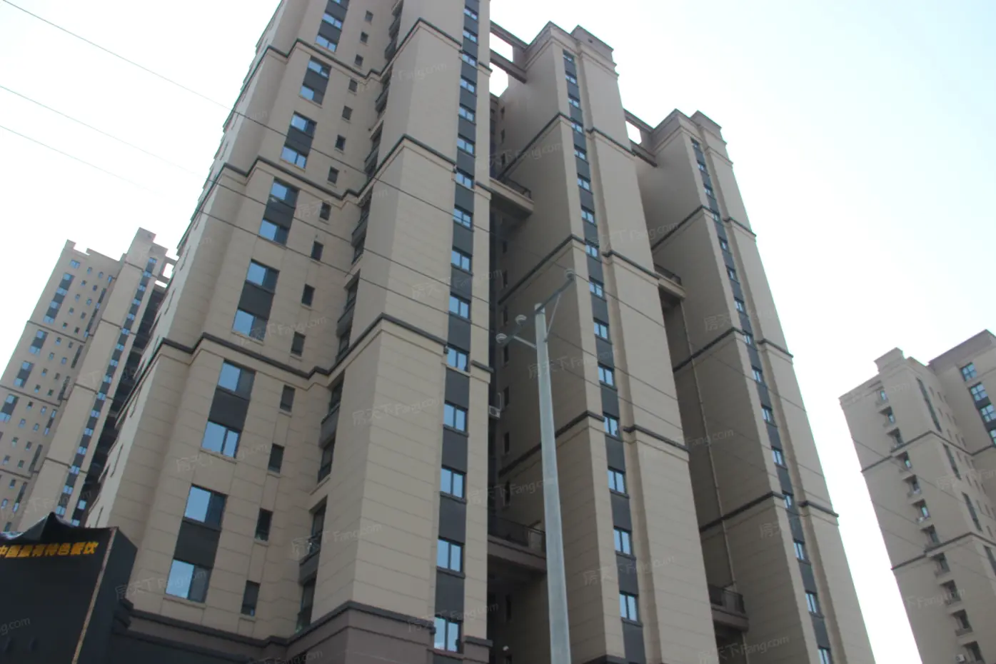 中海和平之门三期