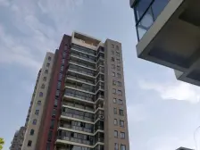 20楼,有租客,看房需要提前约。湖景房,采光好。