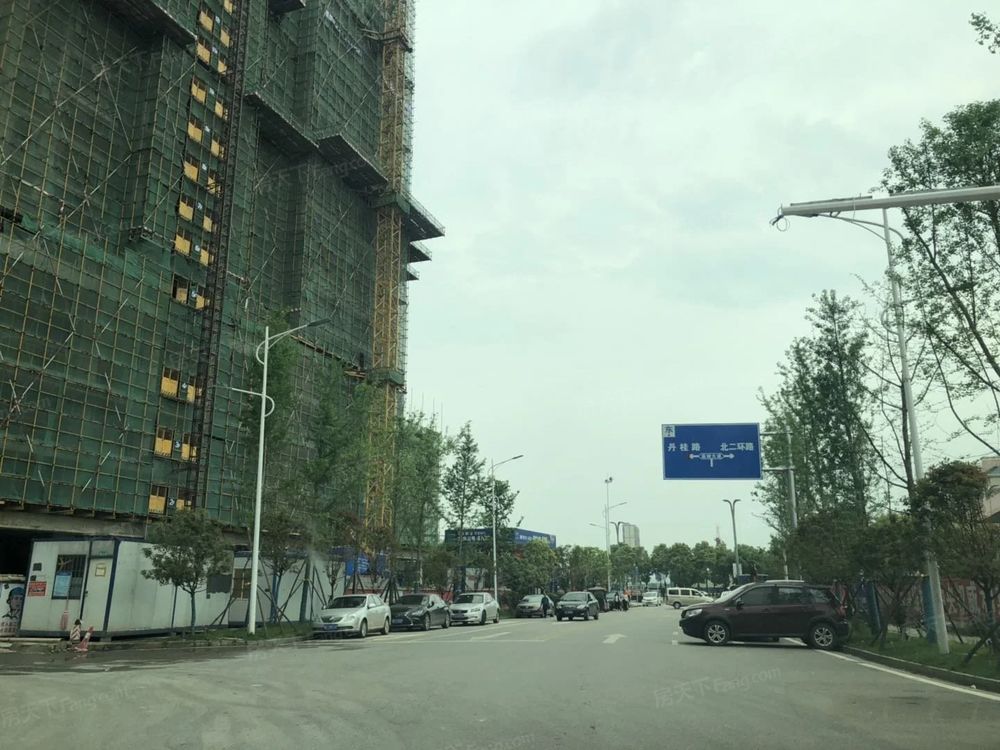 小区相关图