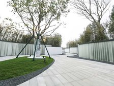 城南 改善性户型 大院子 房东诚心出售 双车位。