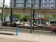 南施街轨交站旁,合景领汇 实用一居室带书包! 诚心出售