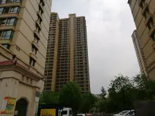 学府小区 精装三房 楼层好 南北通透 诚心出售