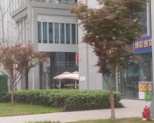 绿地之窗2室1厅南