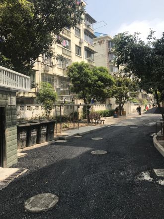 泾华新村实景图
