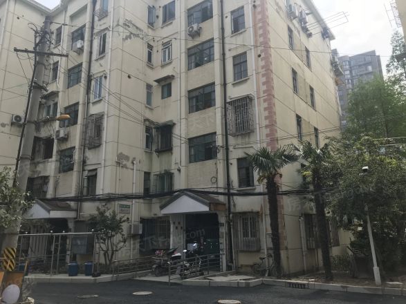 泾华新村实景图