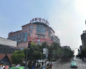 交大万通格外 2室1厅 东南