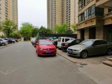 中原新城学府小区 大四房 户型南北通透