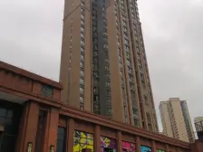 精装4房,朝中庭,保持很好拎包入住