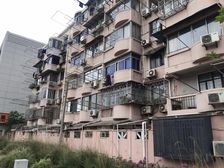 近地铁,中间楼层,看房预约,产权清晰,新上房源