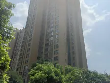 茶园轻轨旁精装修三房双卫,拎包入住,好楼层