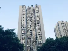 大渡口区万达广场旁 正规两房 带装修家具家电