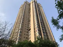 华岩新城 和泓四季D区二房90万