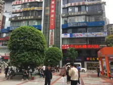 沙坪坝三峡广场精装修四房急售 交通方便