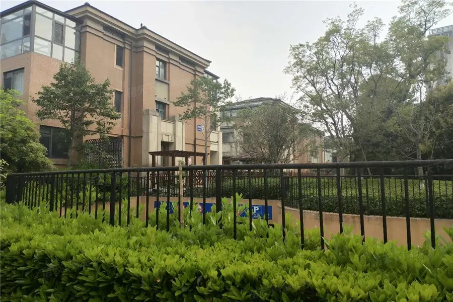 奥体中心 地铁口 天誉花园 2室2厅,常州新北奥体中心天誉花园二手房