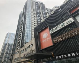 布鲁明顿广场1室1厅东