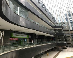 布鲁明顿广场1室1厅东