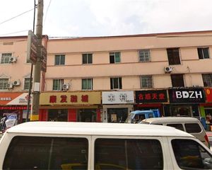 出售碧云苑商品房,精装修两室,视线开阔,看房方便