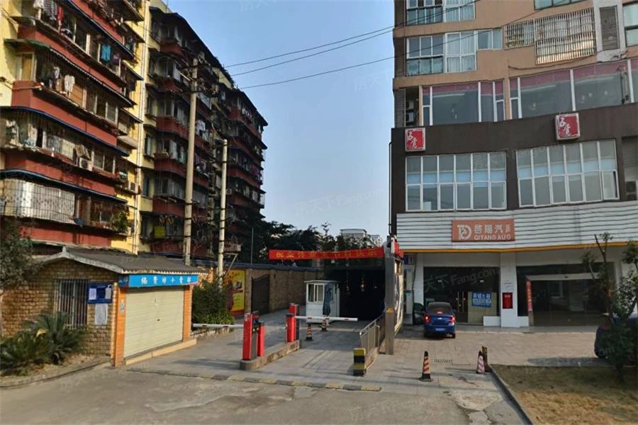 小区相关图