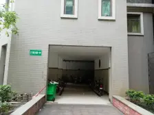 精装三房两卫,看小区花园,安静