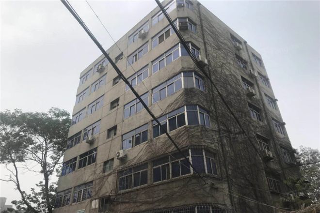 红楼商场宿舍实景图