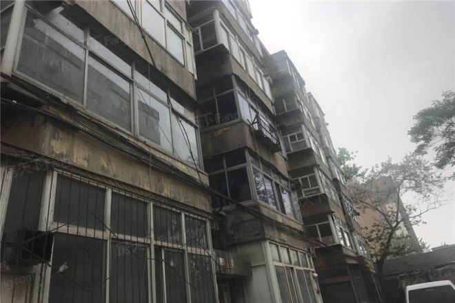 红楼商场宿舍实景图