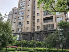 房东急售,得房率高,毛胚装修方便