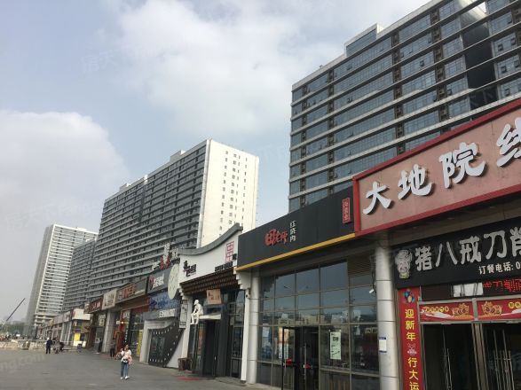 珠江摩尔公元实景图