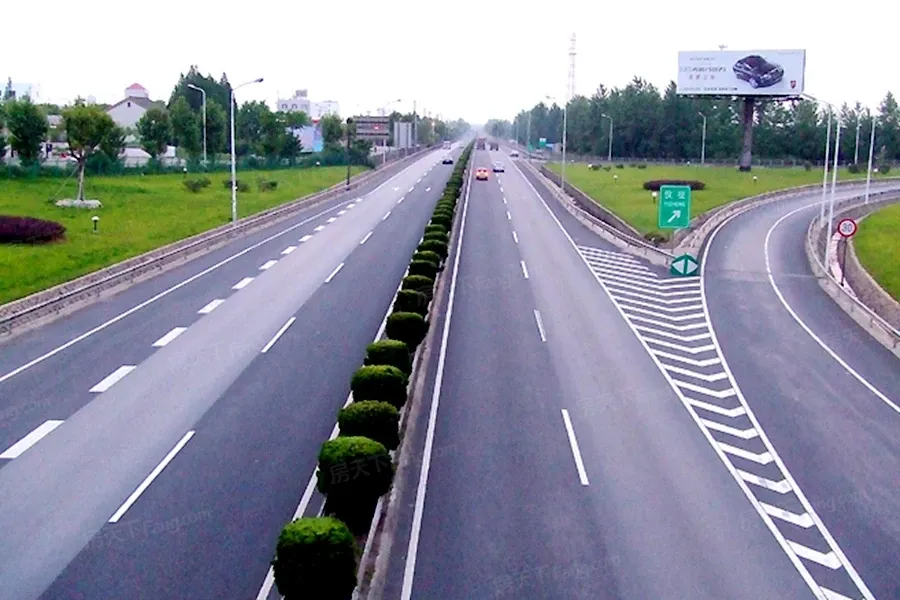 18/ 48 周边配套宁通高速