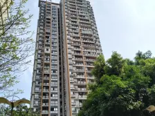 户型方正,正看彩云湖,视野开阔,私密性好。