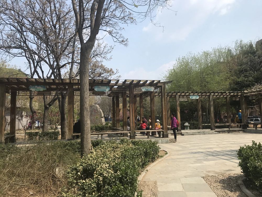 小区相关图