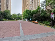 急售 业主急售 住家精装修 户型方正