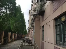 此房满5年V一,边套全明,楼层好,视野好,急售