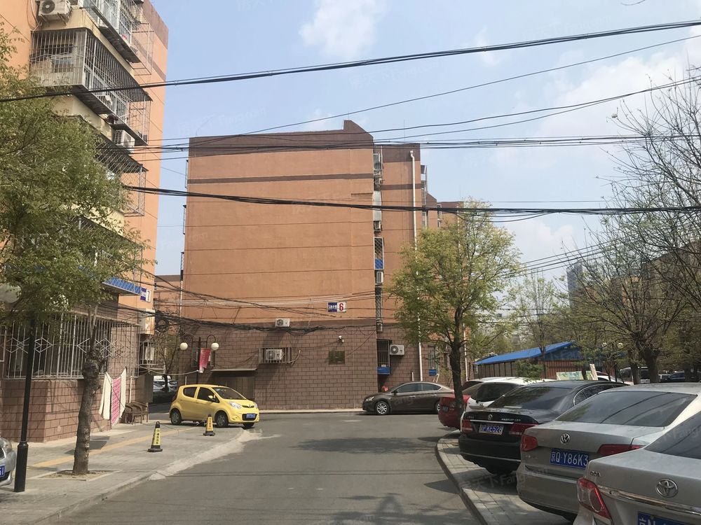 小区相关图