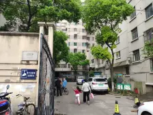 地铁7号线云台路站,业主急售电梯南向一房,满五年