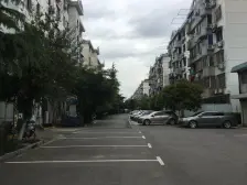 边套 采光视野好 一梯两户 格局正,看房方便