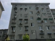 房东看好新房!诚心出售小两房 看房方便 交通便利