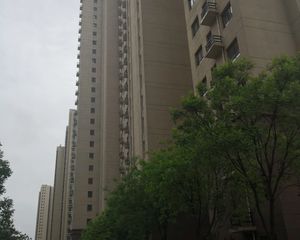 常营·2013年自住品牌精装全南两室一厅商品房