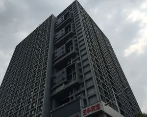 鑫远杰座1室1厅南