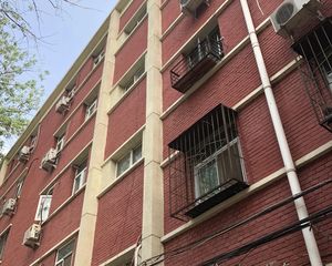 新登记房源!东南向两居室不多见户型!诚售!