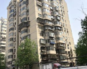 西城区建功南里正规一居室电梯直达采光好