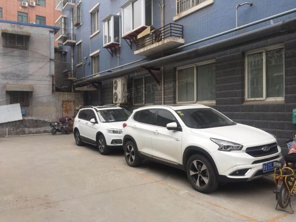 华彩楼实景图