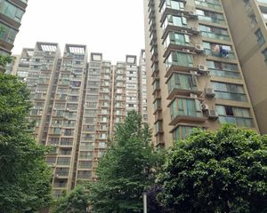 伍家岭,芙蓉中路天健芙蓉盛世花园小区大三房业主急售