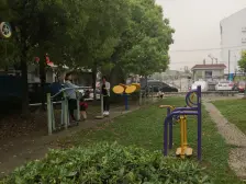 康花新村 3室1厅 南 北