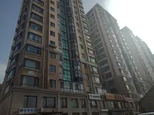 房主诚心卖房子精装修适合年轻人过渡