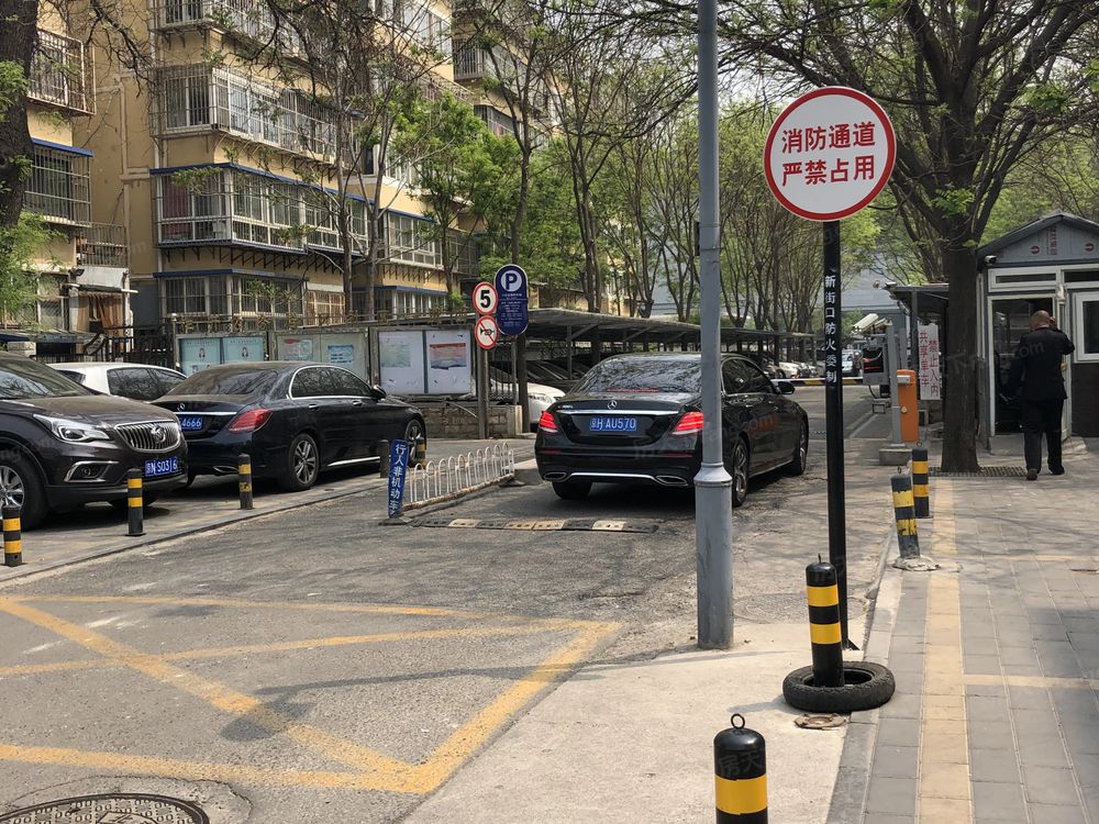 小区相关图