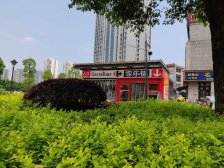 近轻轨 交通便利 设施配套完善