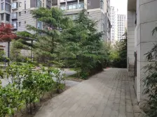 静安大宁2013年房龄,金茂物业服务,人车分离!