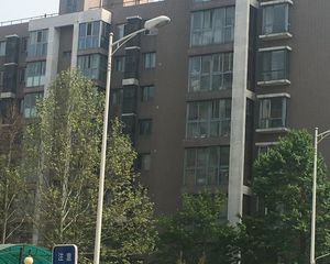 华典家园3室1厅西北