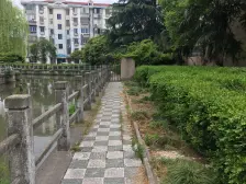 精装修 满五一 客厅朝南 带车位 业主诚意出售