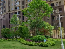 幸福里 南北通透,采光好 装修好,环镜优美 视野好,诚心出售